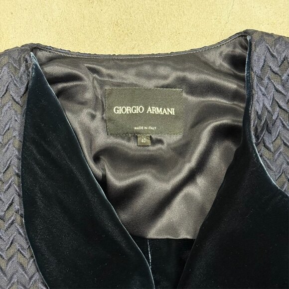 Giorgio Armani Wool & Silk Blazer Textured Blue Velvet Lining Made in Italy 40 - Picture 4 of 9